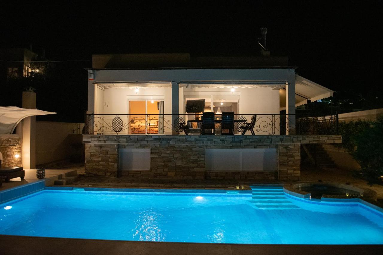 Nisovillas Volos Exteriör bild