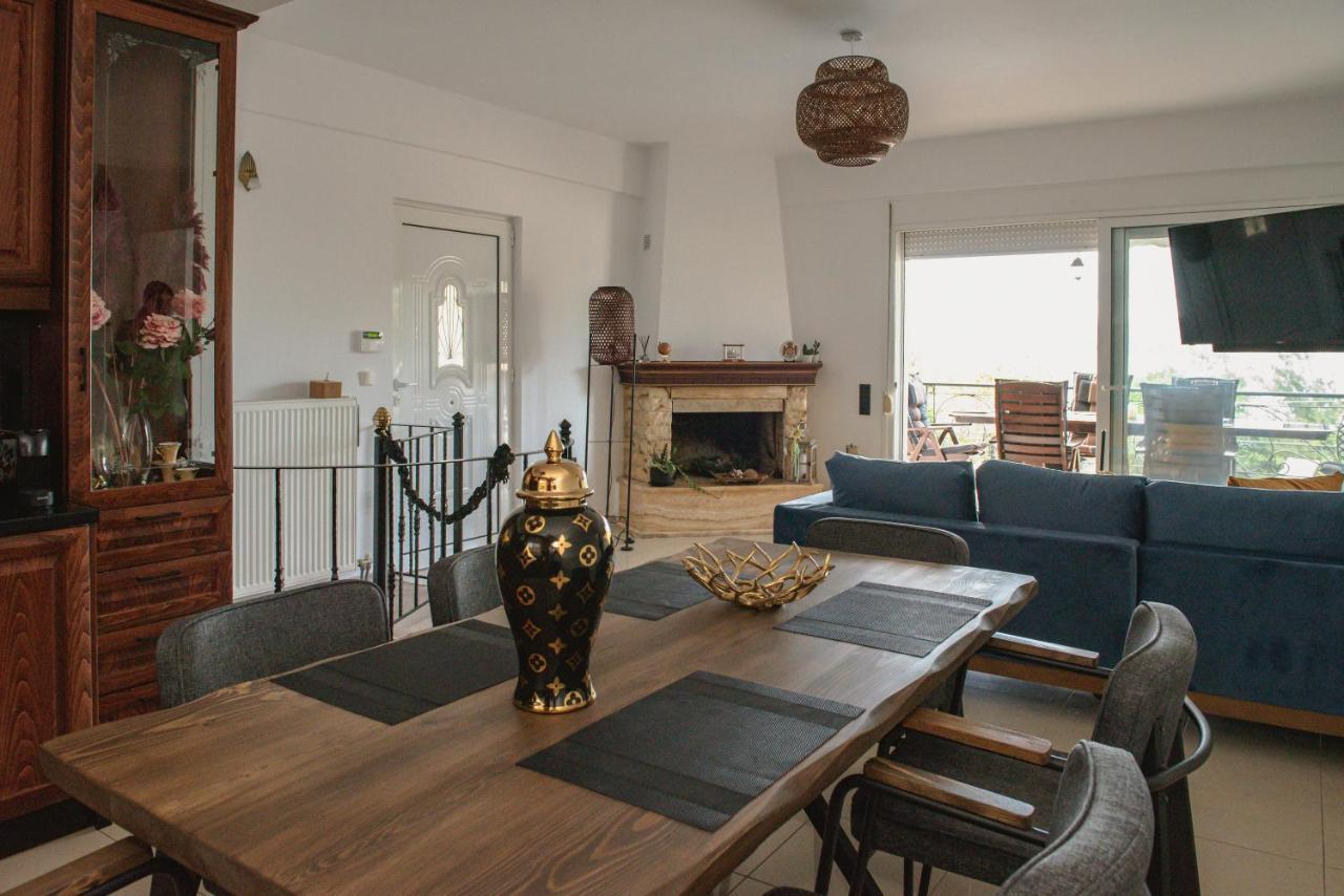 Nisovillas Volos Exteriör bild